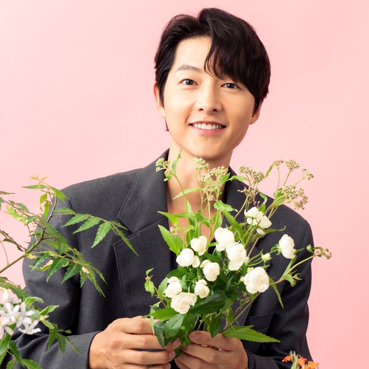 송중기 최근 활동샷