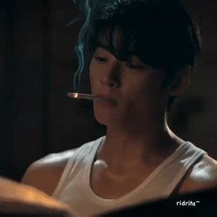 Latest photo of Cha Eunwoo