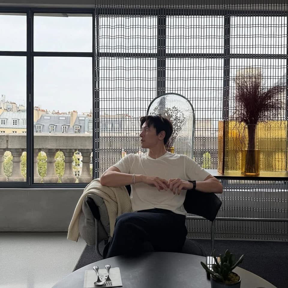 Behind-the-scenes cut of Ji Changwook