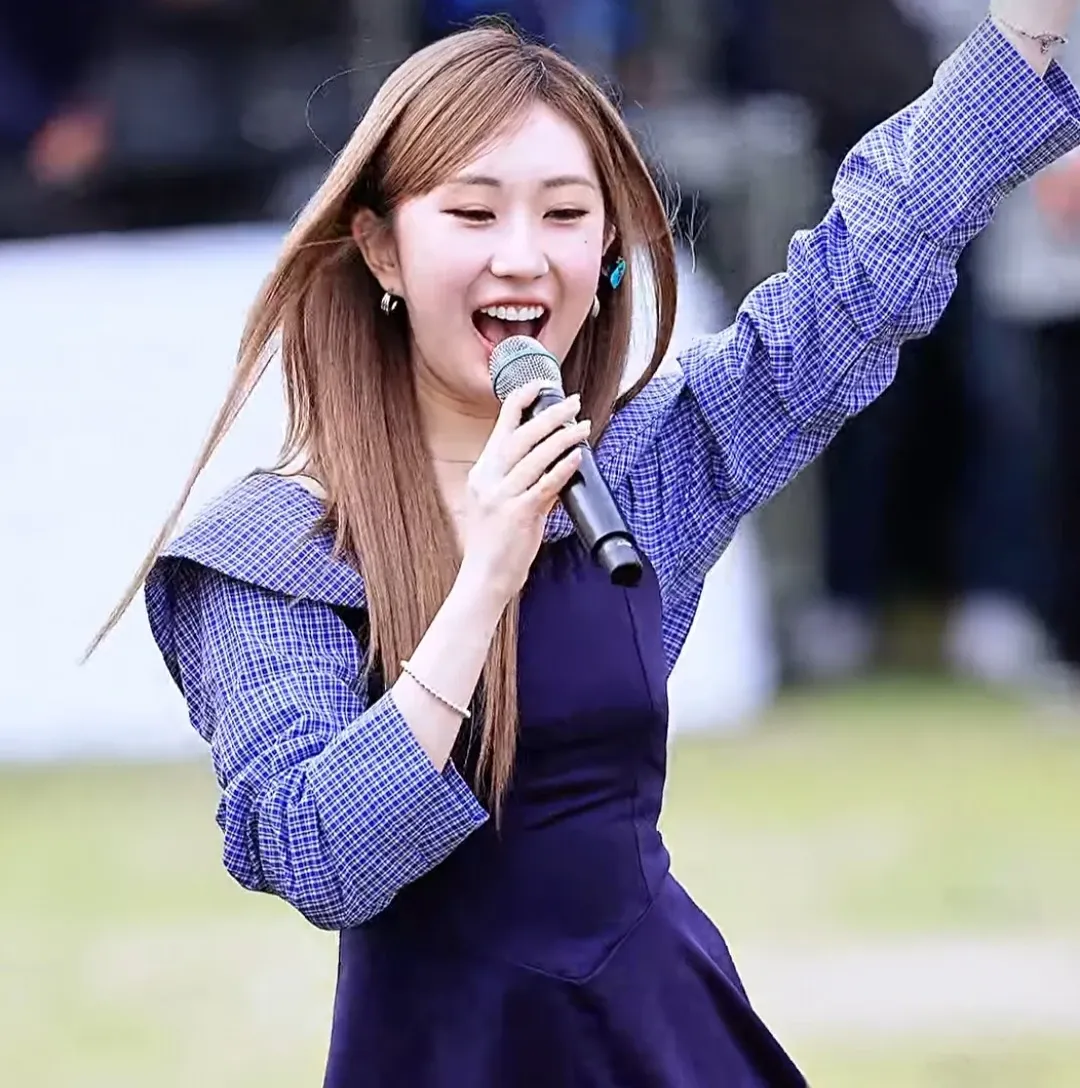 Foto kegiatan terbaru dari Jeon Yujin