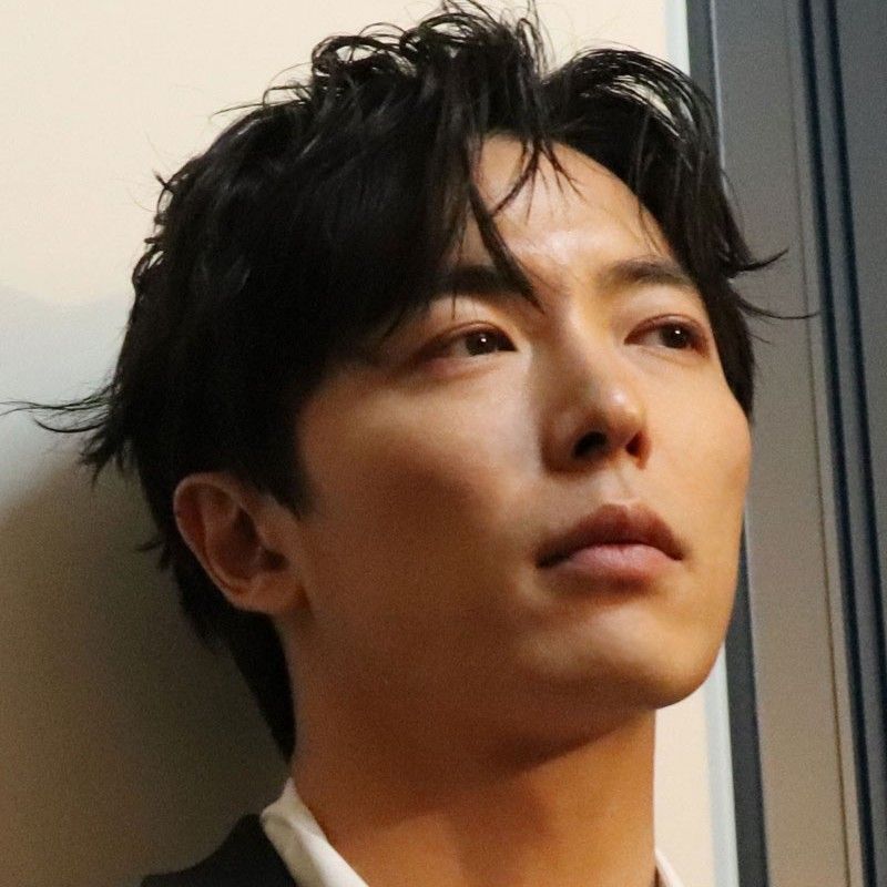 キム・ジェウクの最新写真