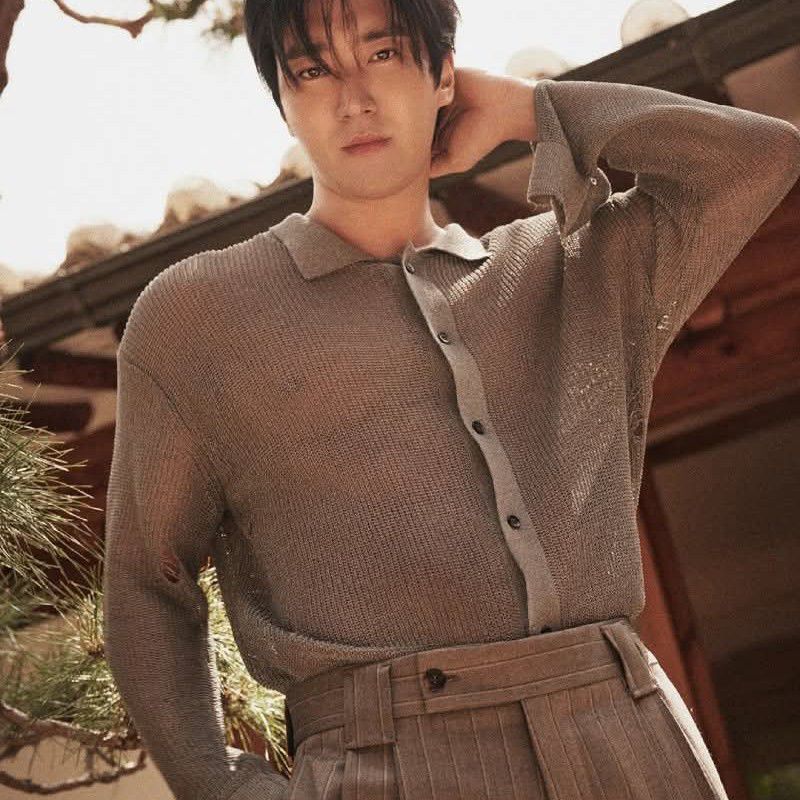 Recent activity shot of Choi Siwon
