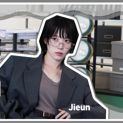 Behind-the-scenes cut of IU