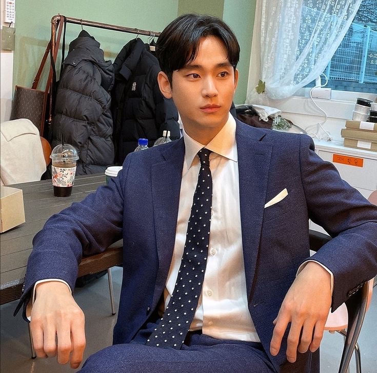 Momen yang diabadikan oleh penggemar Kim Soohyun