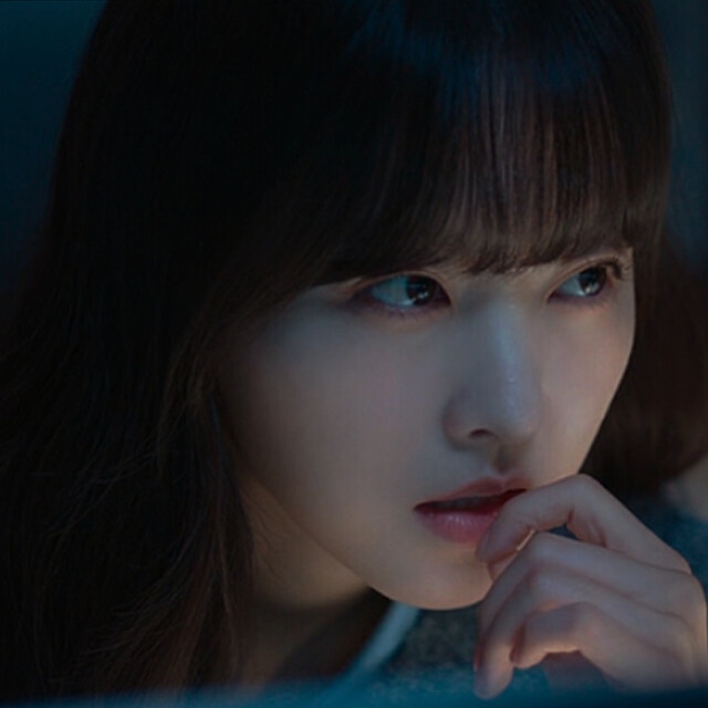 Latest photo of Park Boyoung