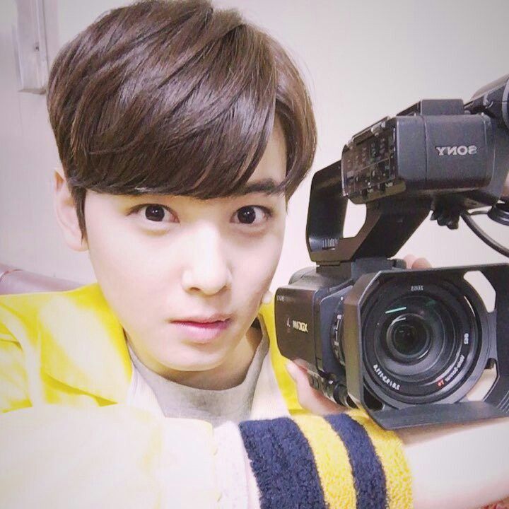 Recent activity shot of Cha Eunwoo