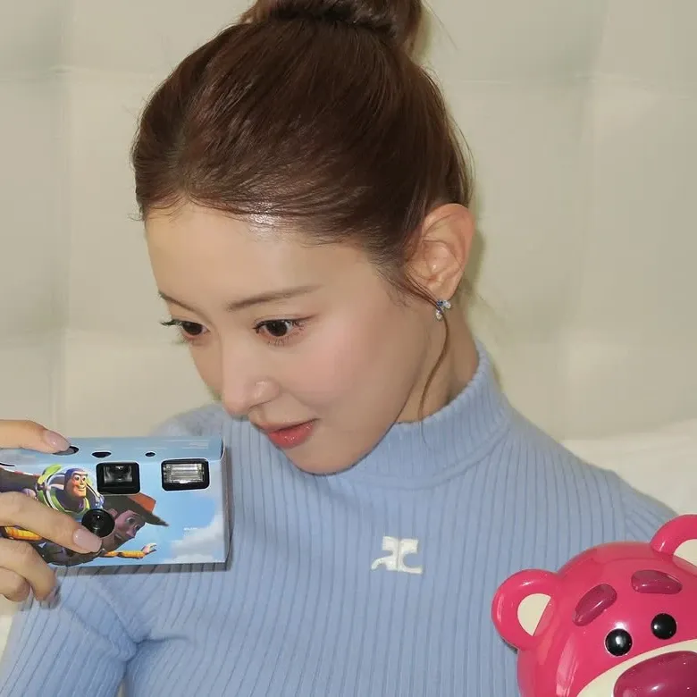 A moment captured by a fan of Lee Seyoung