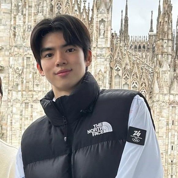 Behind-the-scenes cut of Cha Junhwan