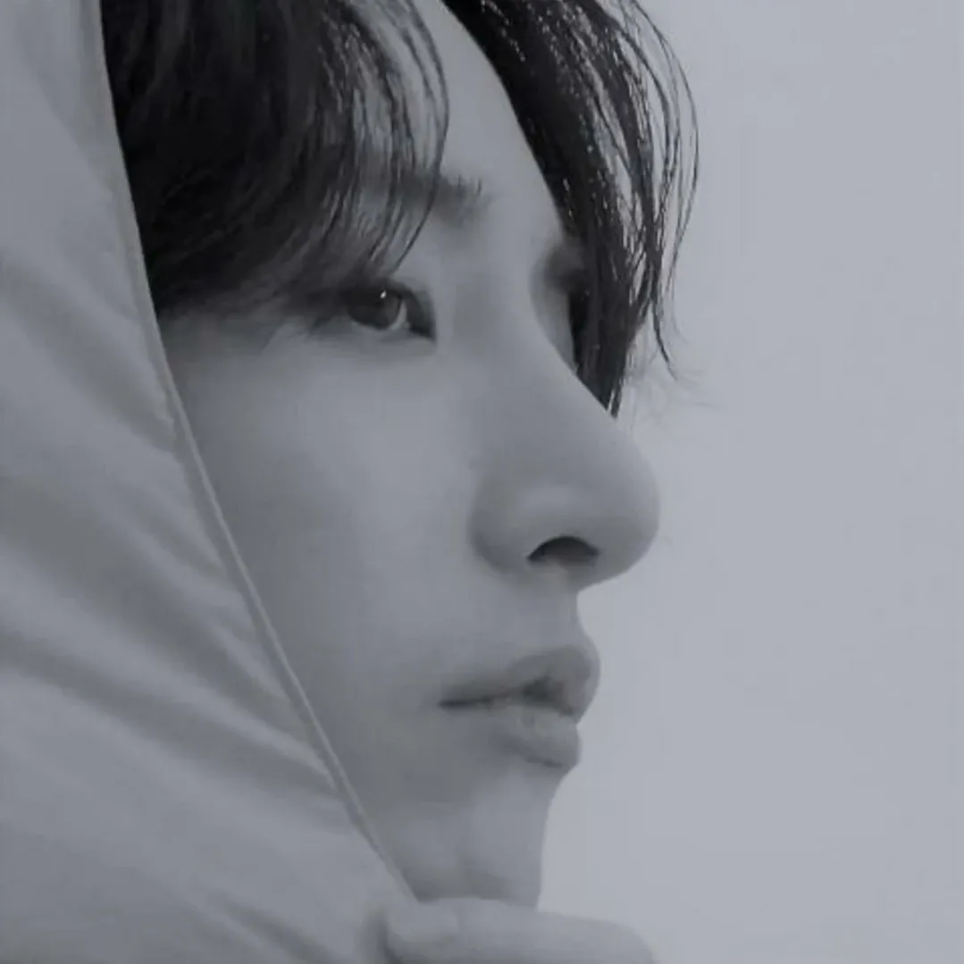 Behind-the-scenes cut of Lee Soohyuk