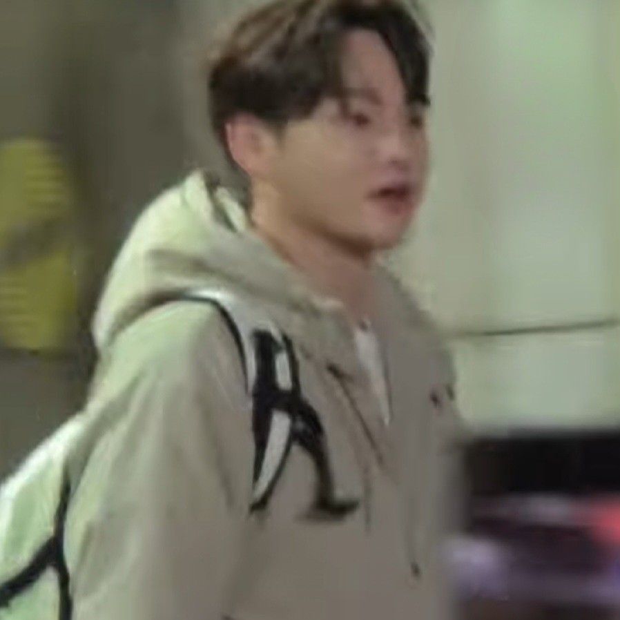 Cuplikan di balik layar dari Park Seojin