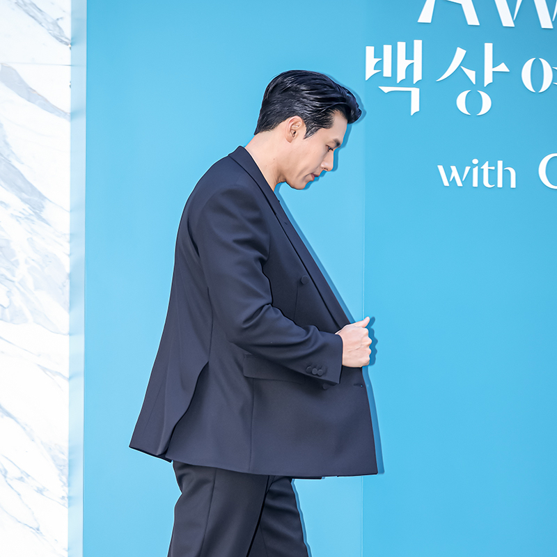 현빈의 최신 사진