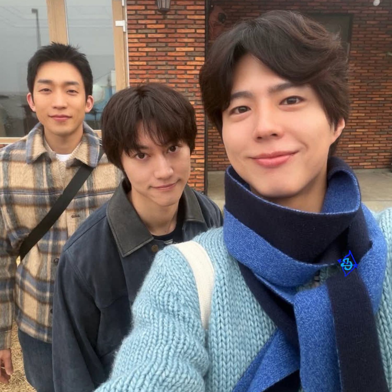 Behind-the-scenes cut of Park Bogum