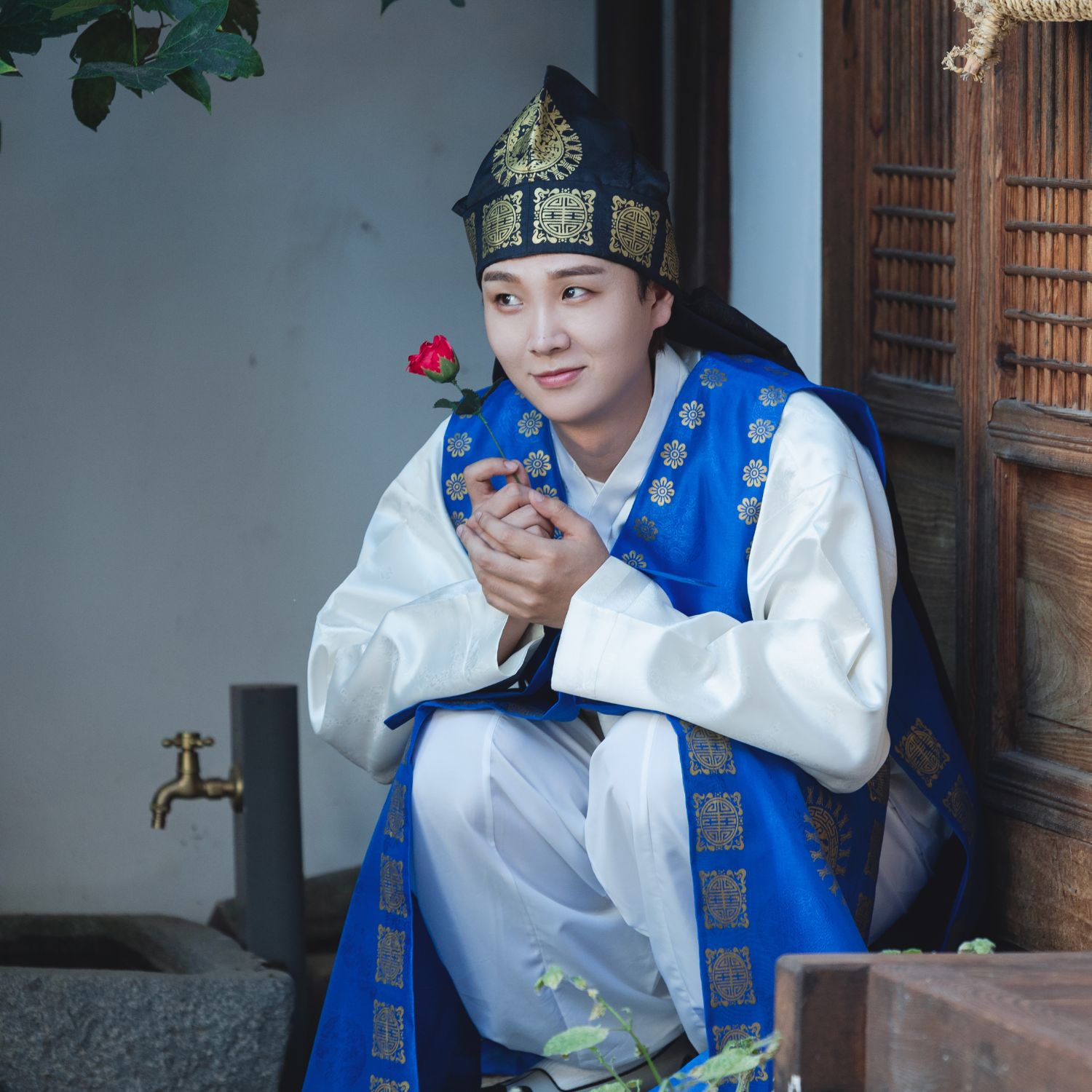 Cuplikan di balik layar dari Song Minjun