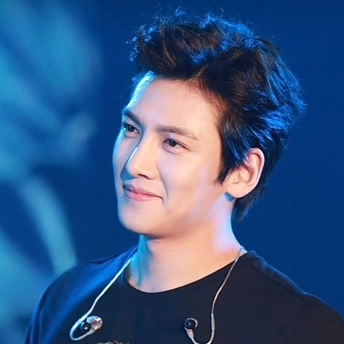 チ・チャンウクのビハインドカット