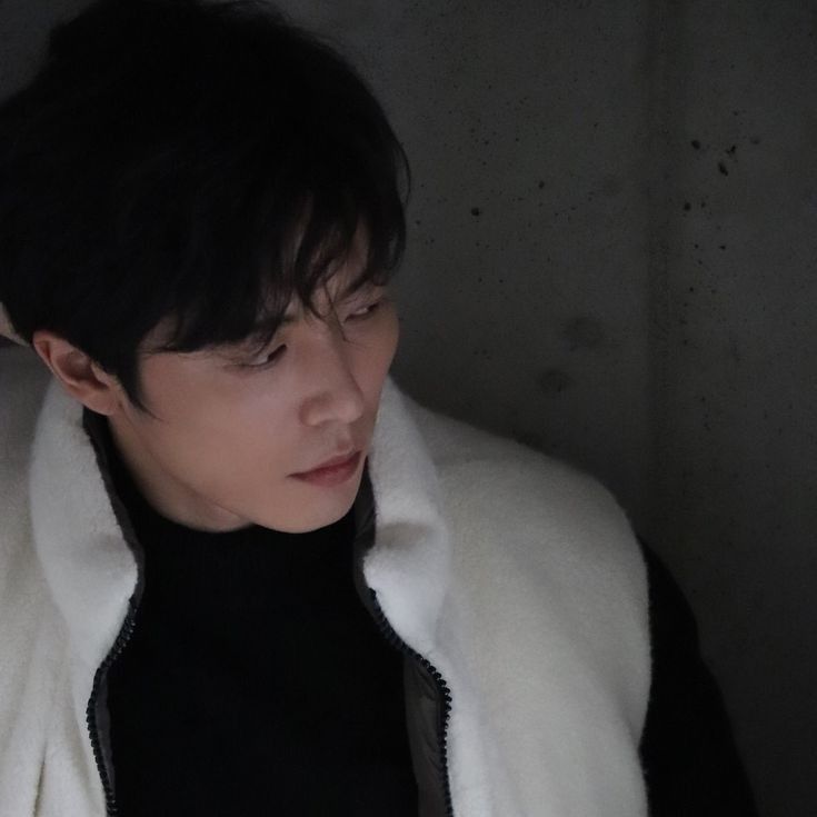 A moment captured by a fan of Kim Jaewook