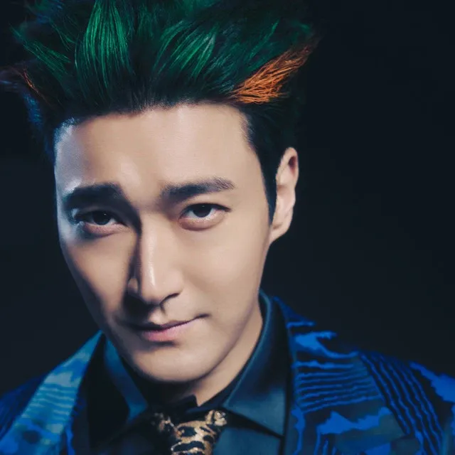 Behind-the-scenes cut of Choi Siwon
