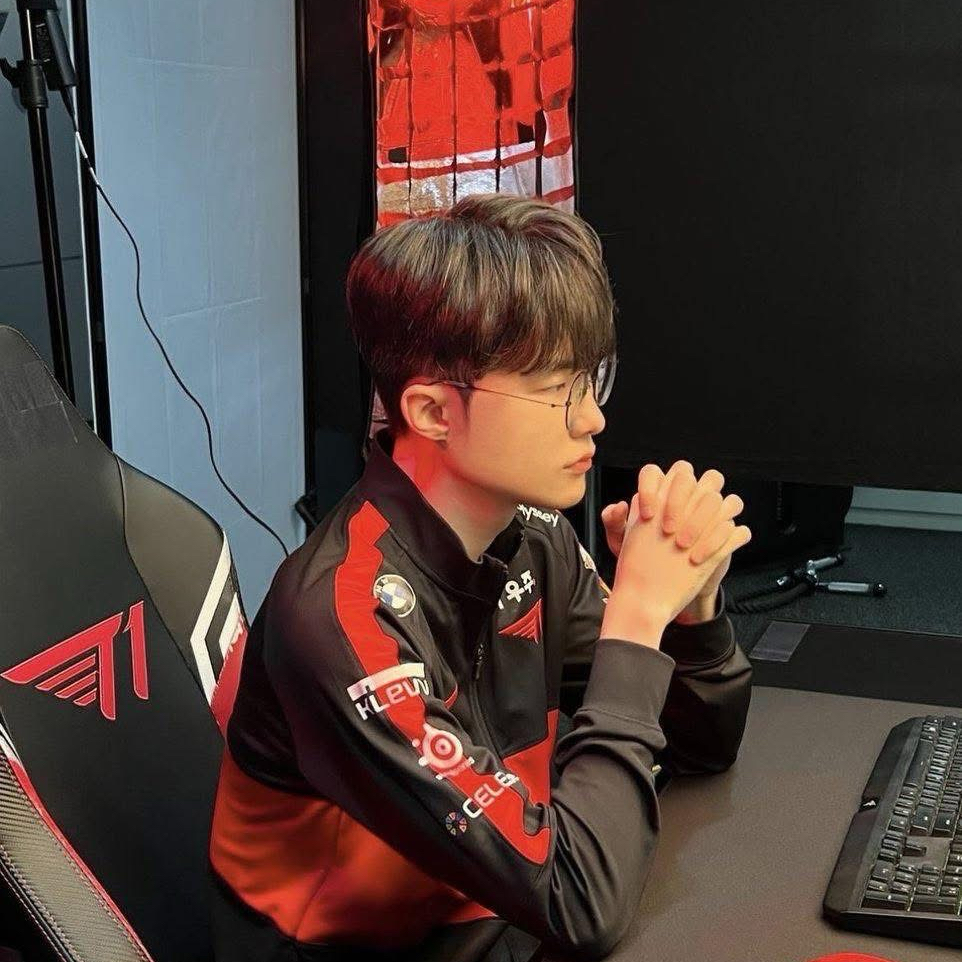 Behind-the-scenes cut of Faker