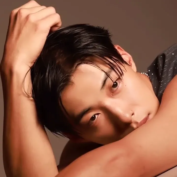 Recent activity shot of Woo Dohwan