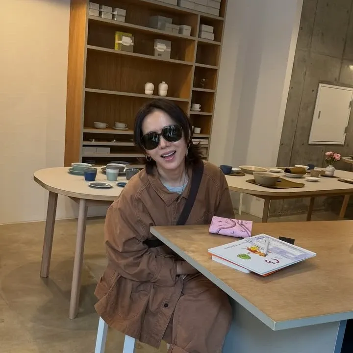 손예진 최근 활동샷