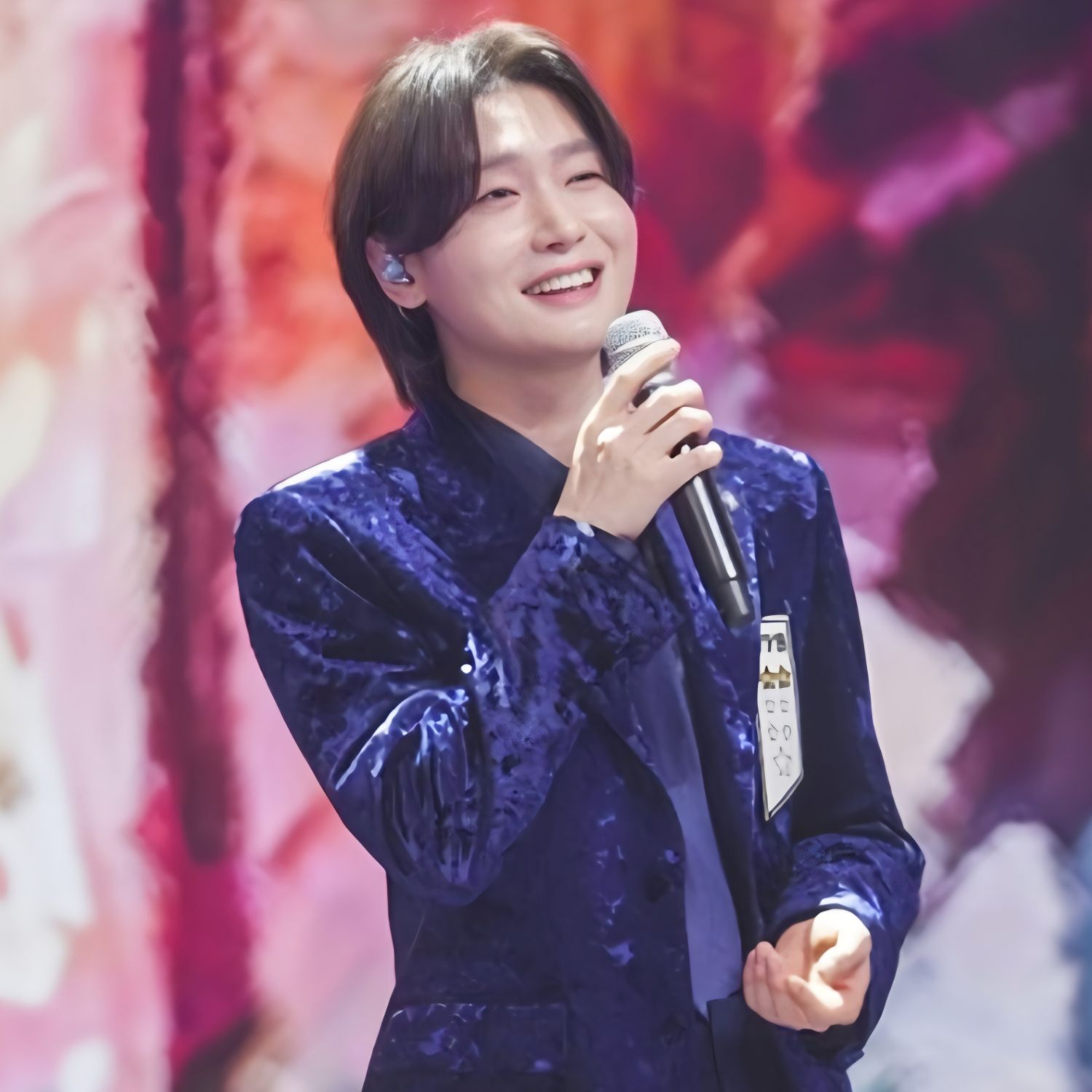 지금 주목받는 셀럽 게시글