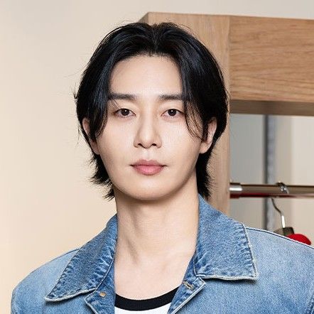 Foto terbaru dari Park Seojoon