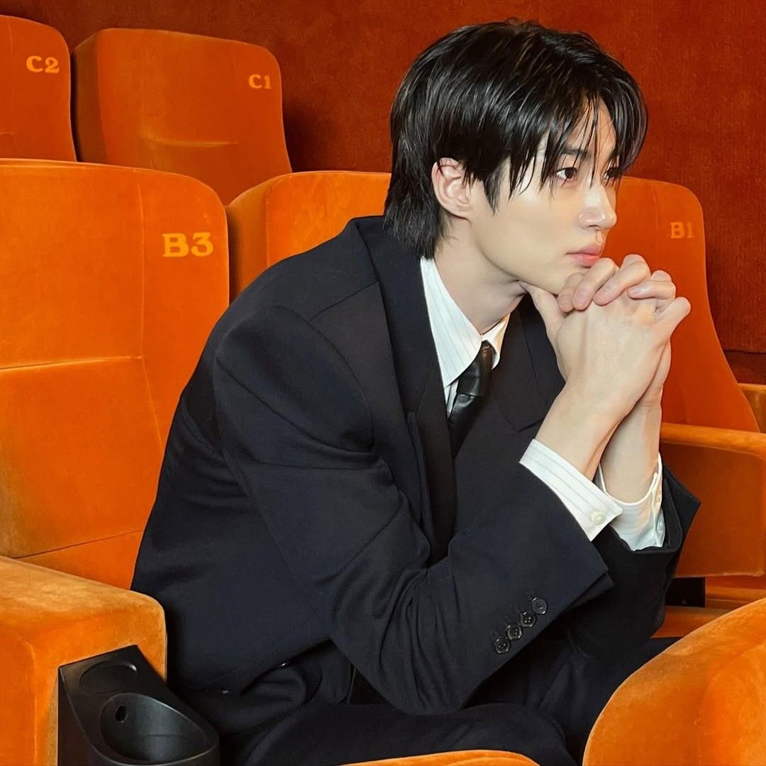 A moment captured by a fan of Byeon Wooseok