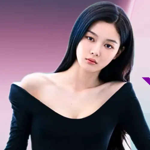 Recent activity shot of Kim Youjung