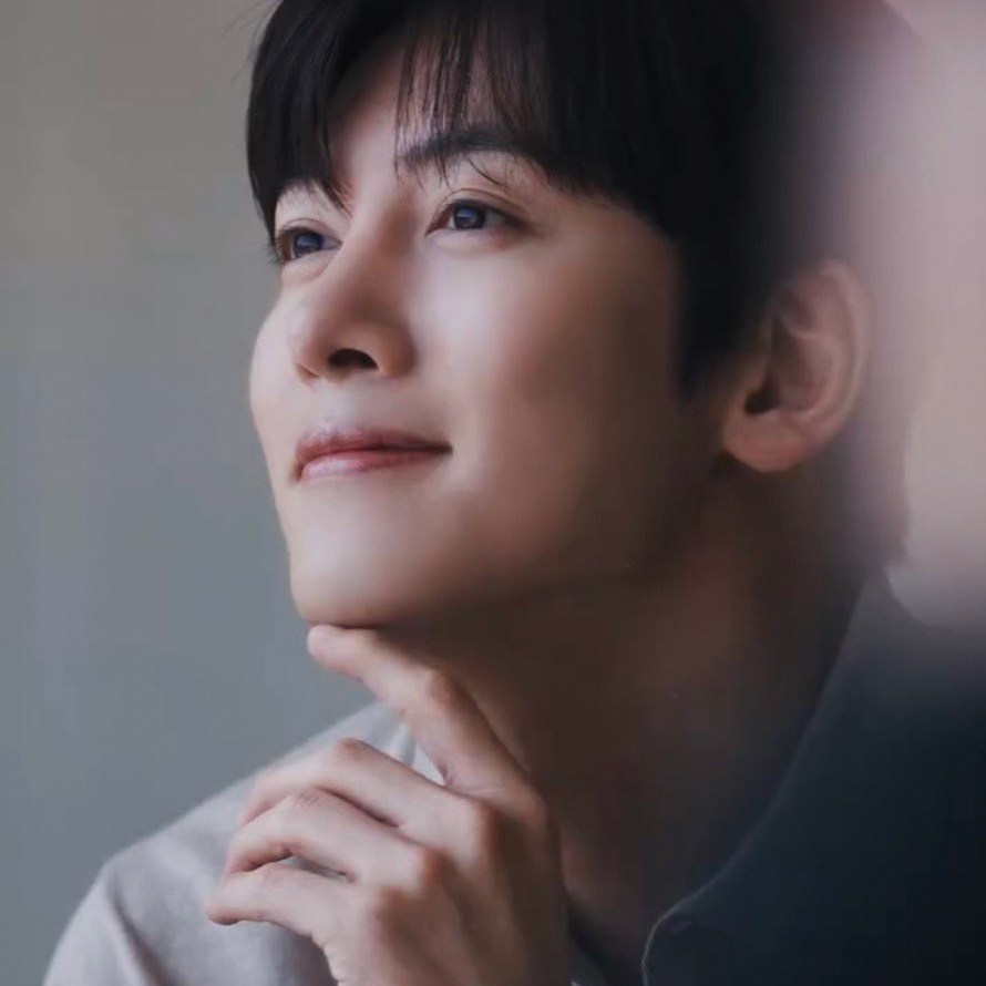 A moment captured by a fan of Ji Changwook