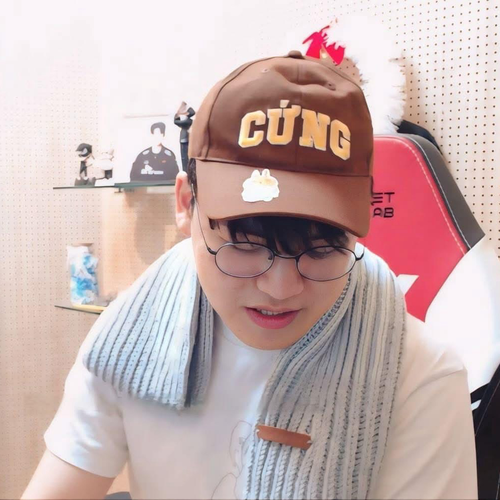 Cuplikan di balik layar dari Gumayusi