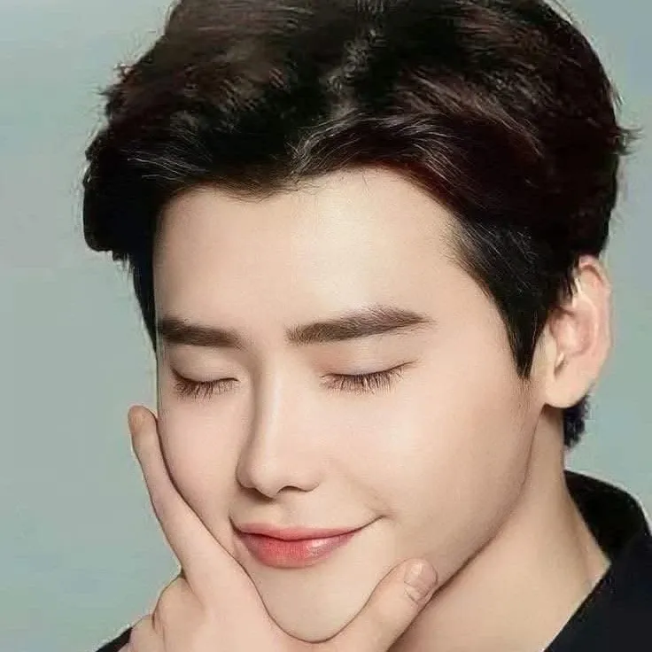 李钟硕的近期活动照