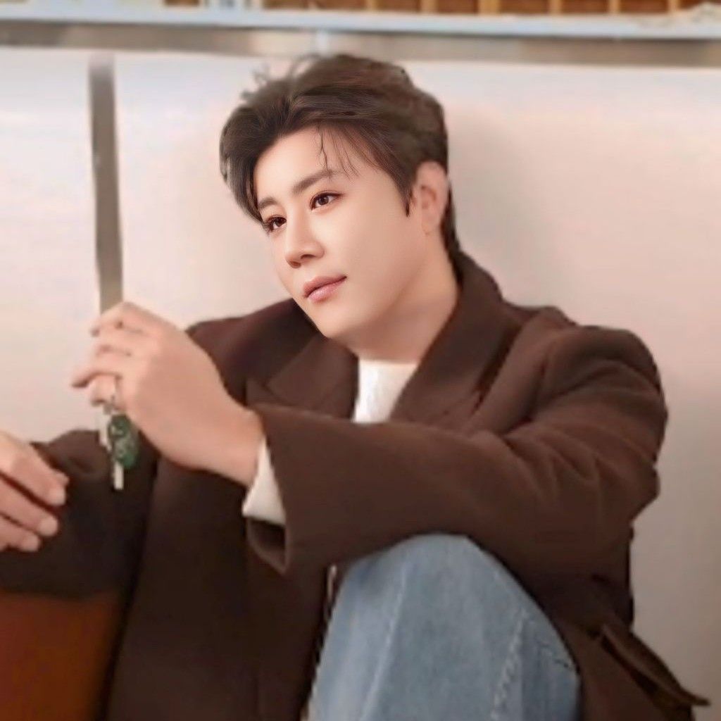 Behind-the-scenes cut of Jin Haesung