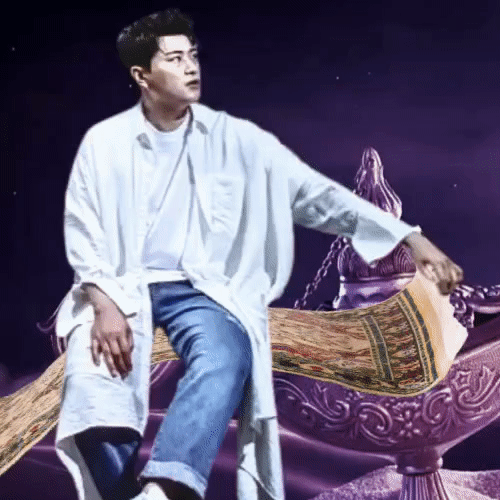 Momen yang diabadikan oleh penggemar Kim Hojoong