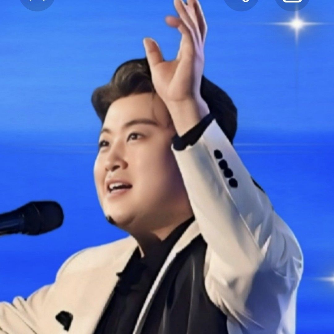 キム・ホジュンのビハインドカット