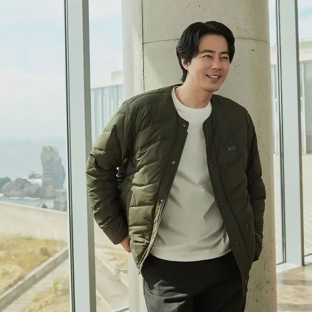 Recent activity shot of Jo Insung