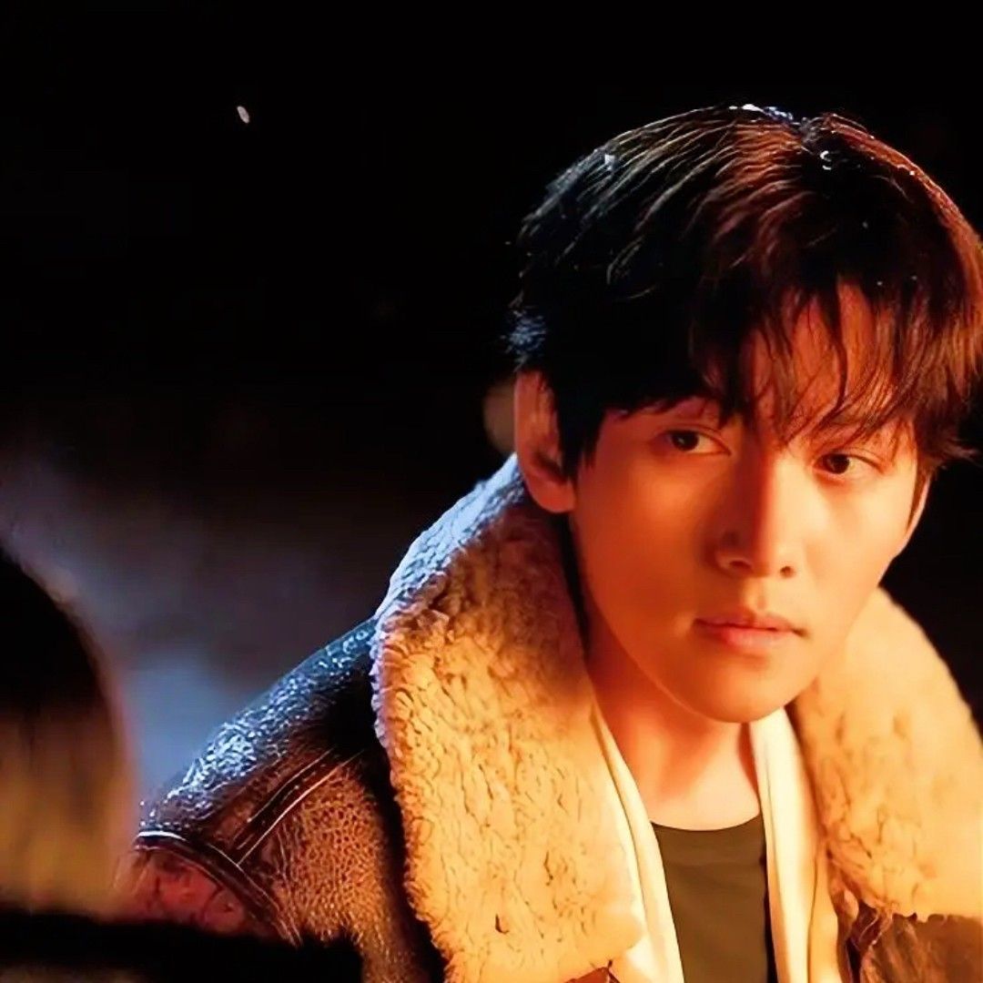 Behind-the-scenes cut of Ji Changwook