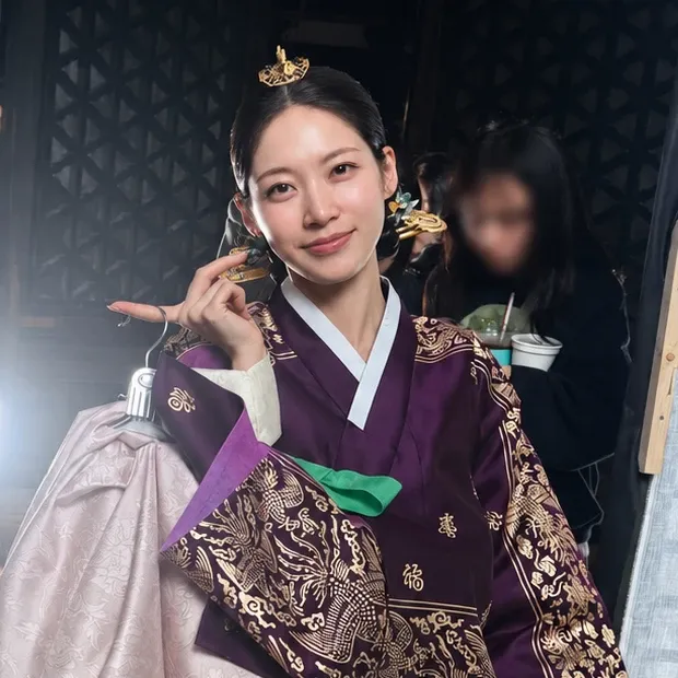 Latest photo of Gong Seungyeon