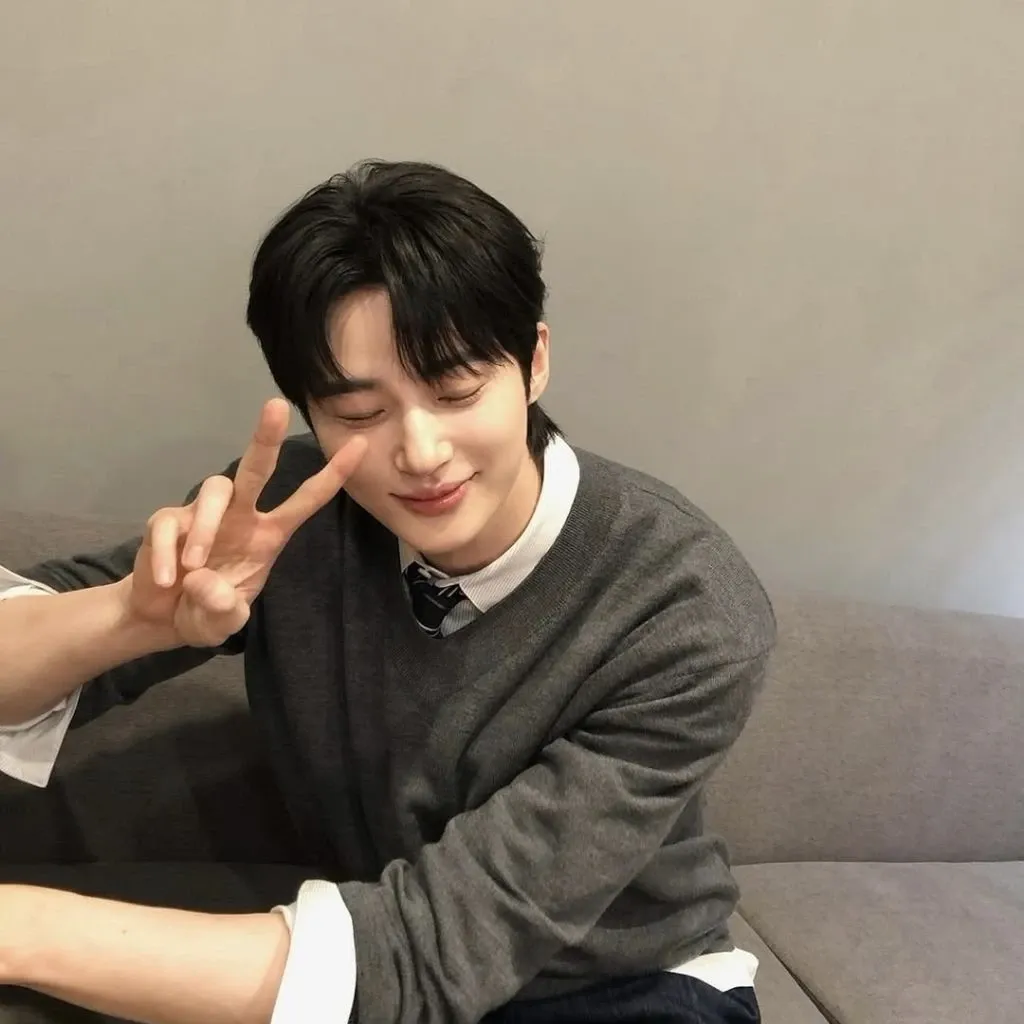 A moment captured by a fan of Byeon Wooseok