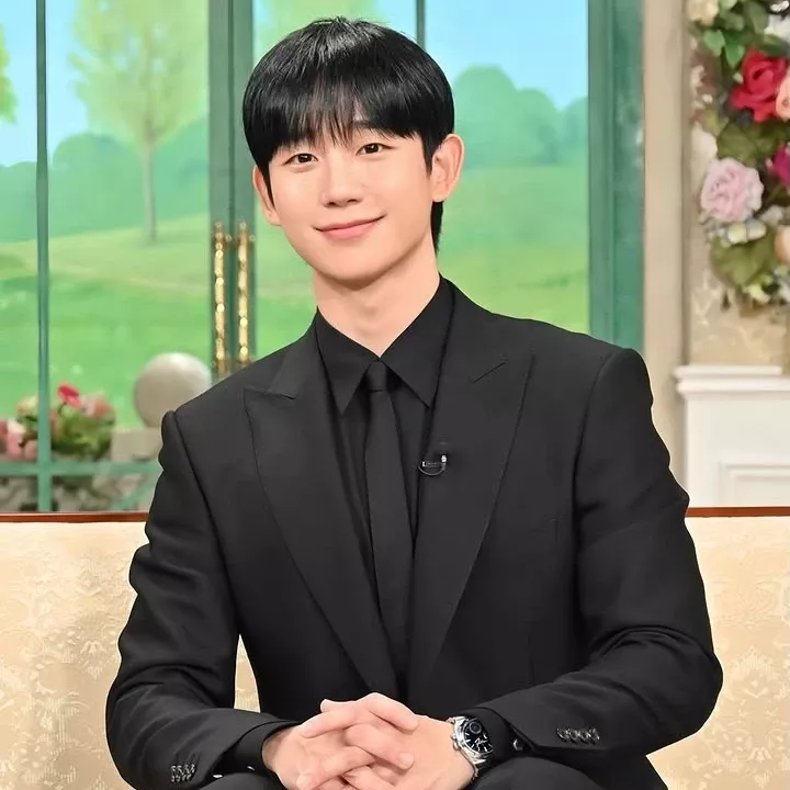 Behind-the-scenes cut of Jung Haein