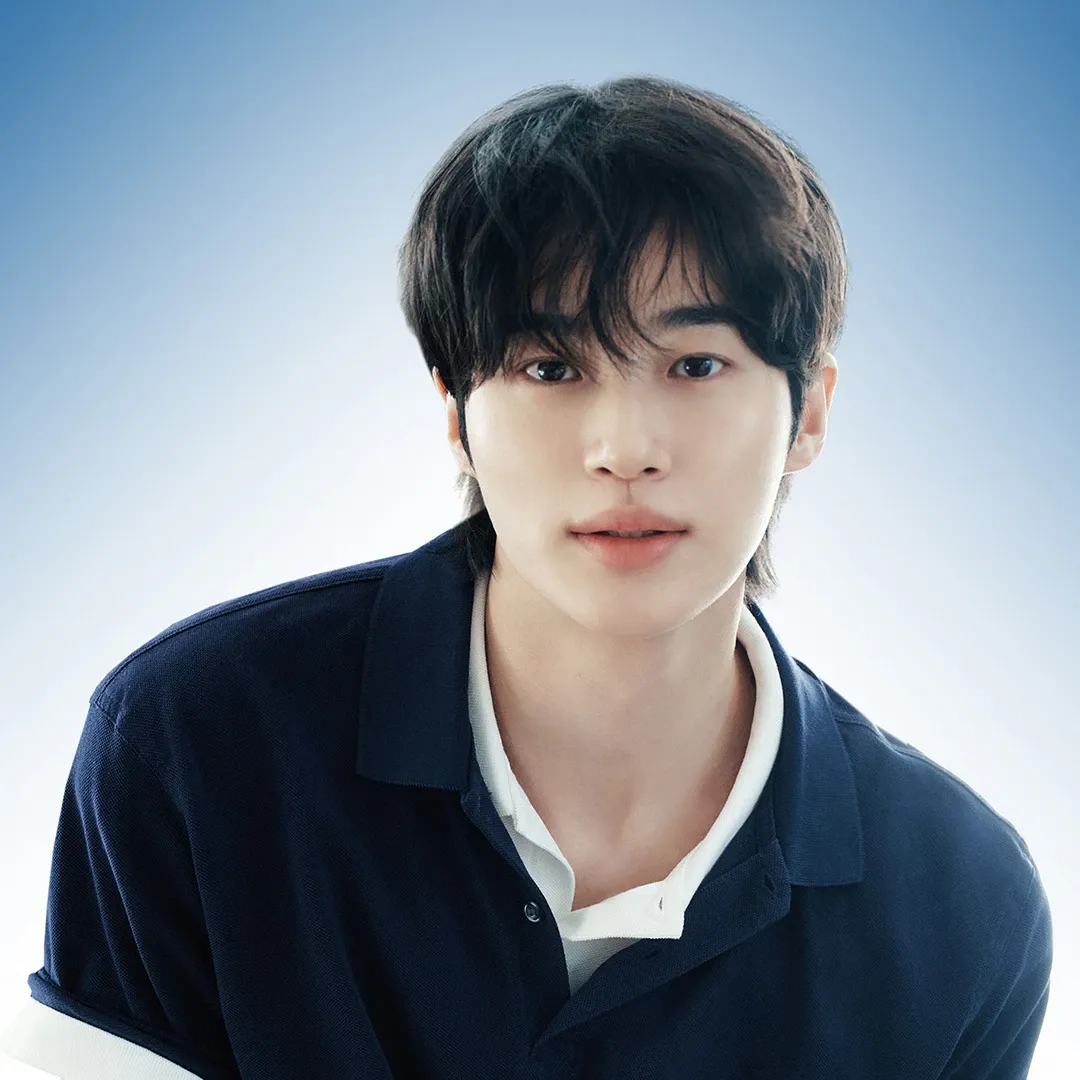 Recent activity shot of Byeon Wooseok