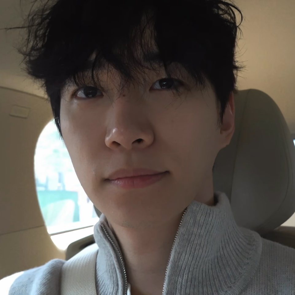 粉丝拍下的李俊昊瞬间