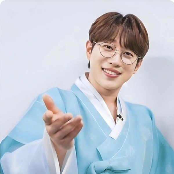 안성훈 최근 활동샷