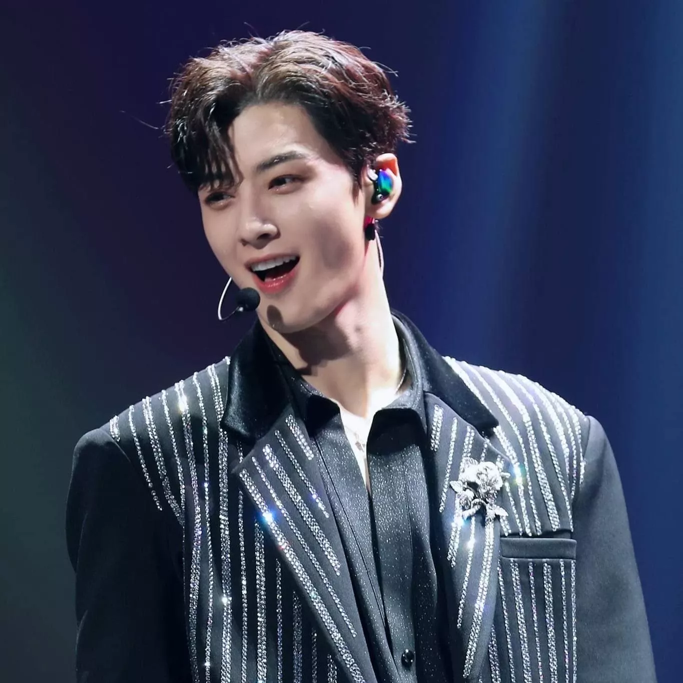 Latest photo of Cha Eunwoo