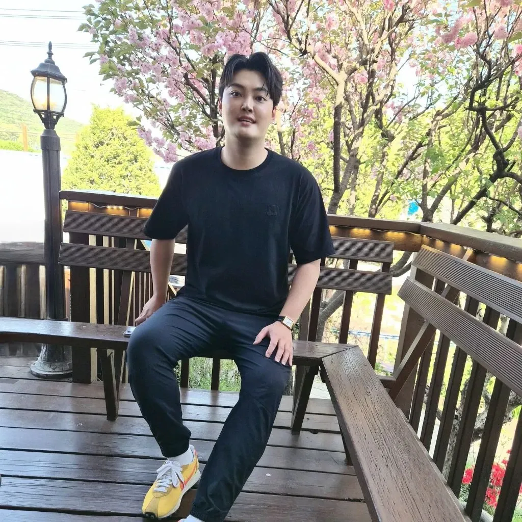 Recent activity shot of Kim Kyungmin