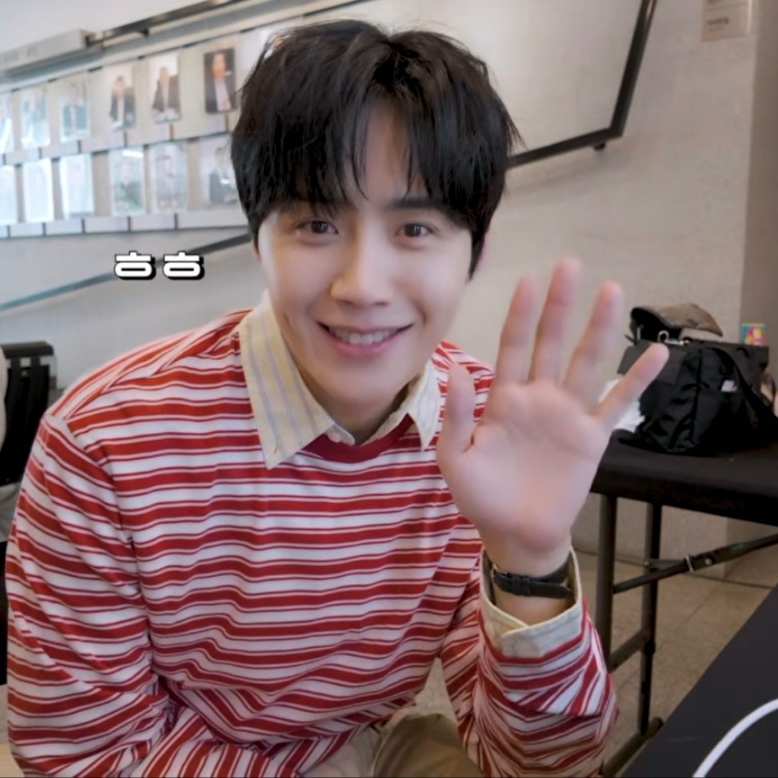 Behind-the-scenes cut of Kim Seonho