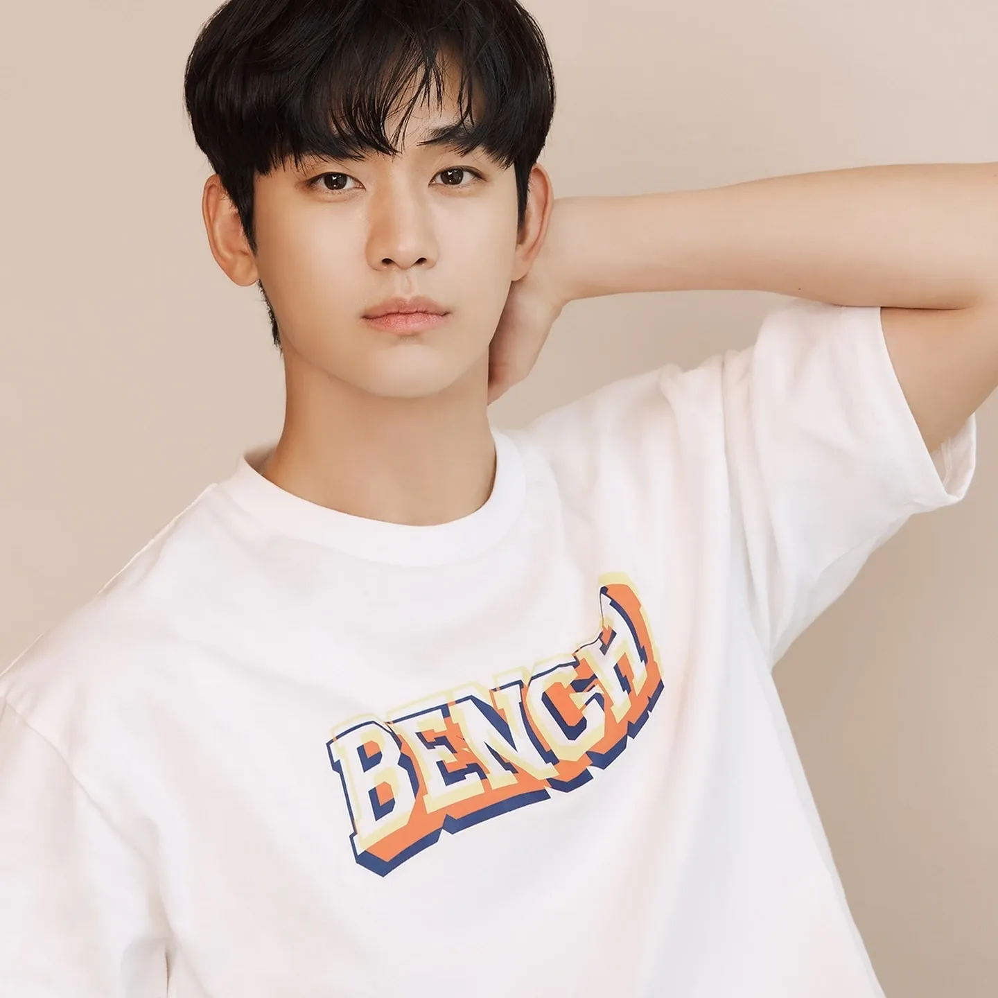 Behind-the-scenes cut of Kim Soohyun