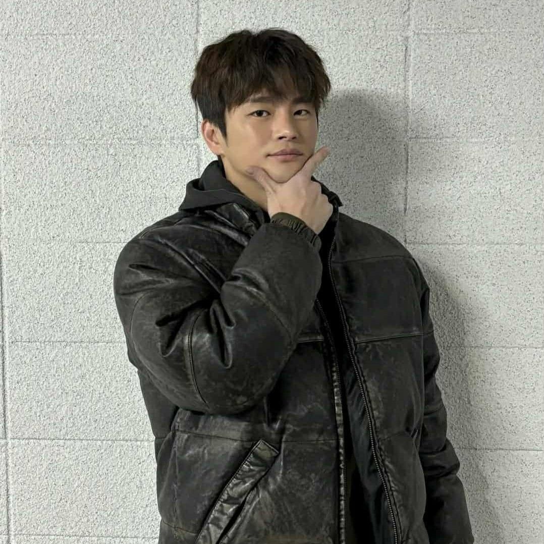 ソ・イングクの最近の活動ショット