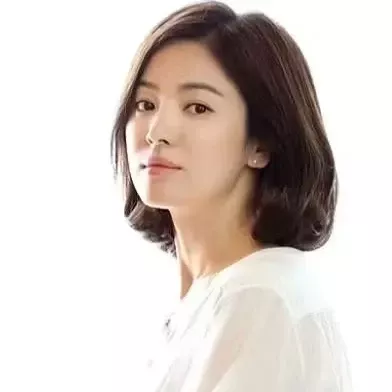 Behind-the-scenes cut of Song Hyekyo