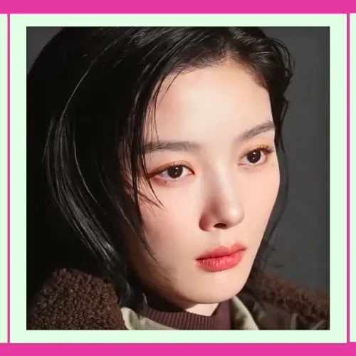 Recent activity shot of Kim Youjung