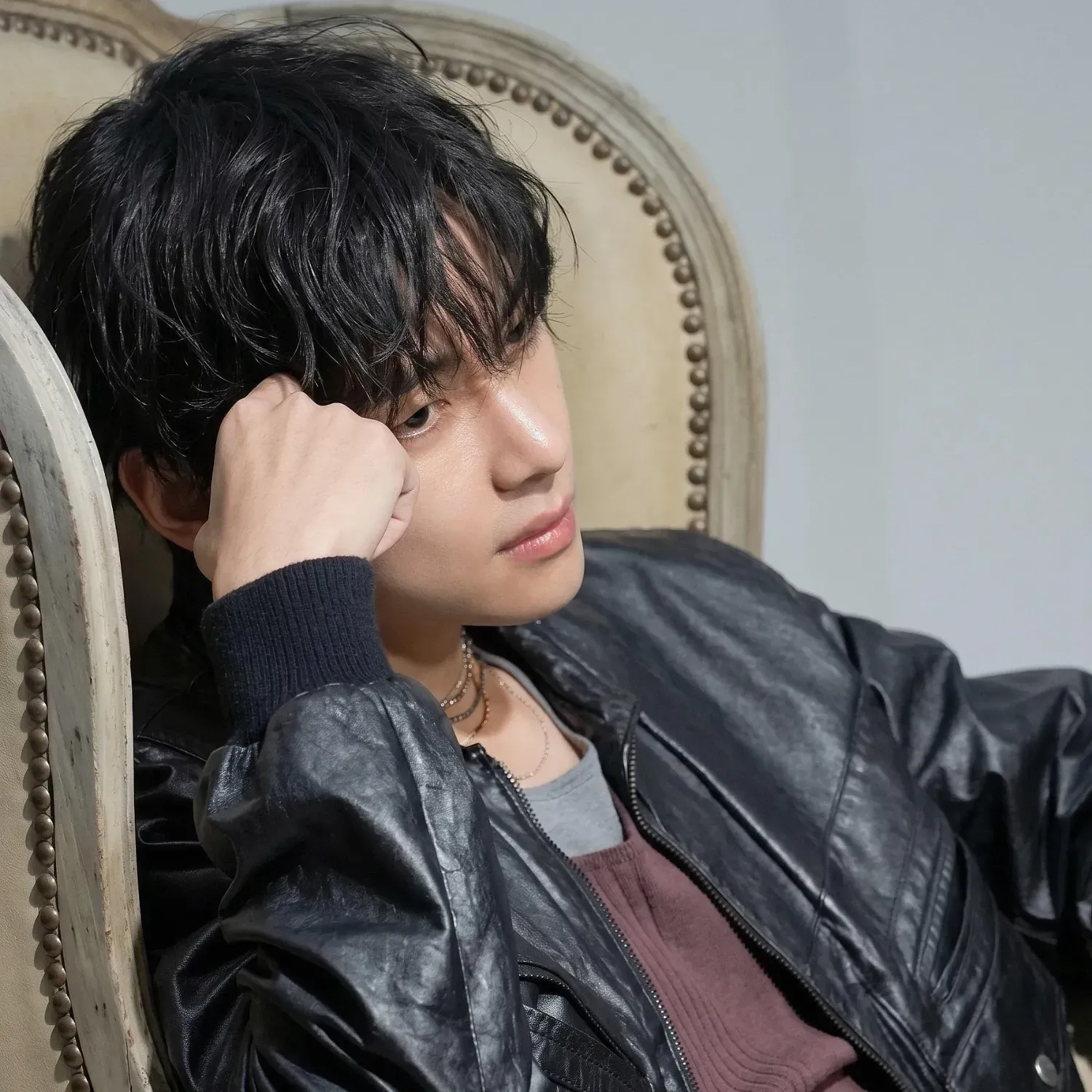 Recent activity shot of Kim Taehyung (V)