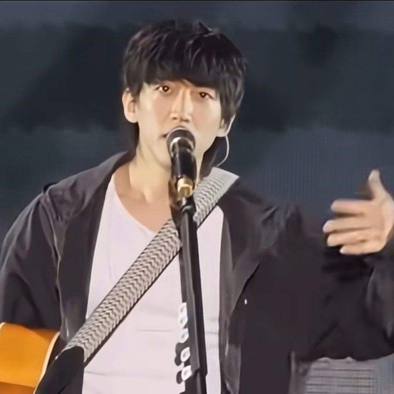 Behind-the-scenes cut of Lee Seungyoon